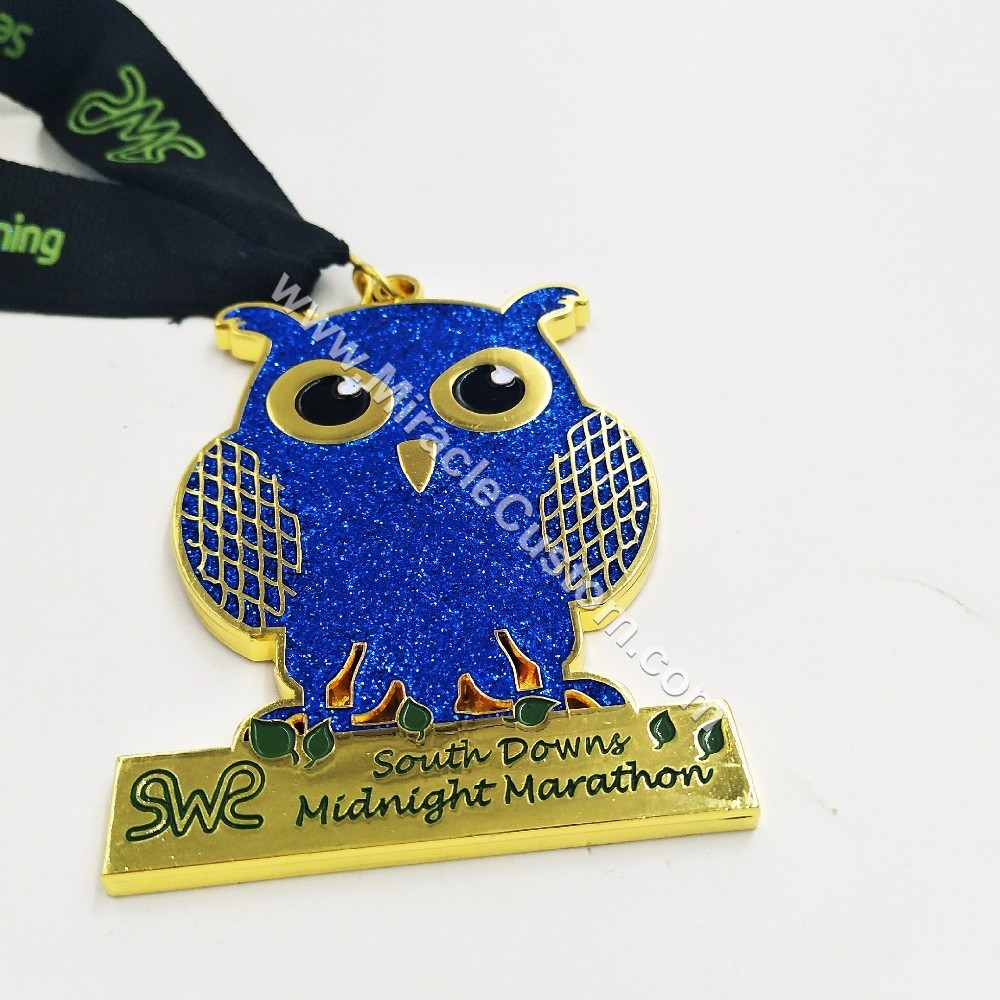 custom midnight marathon running medals