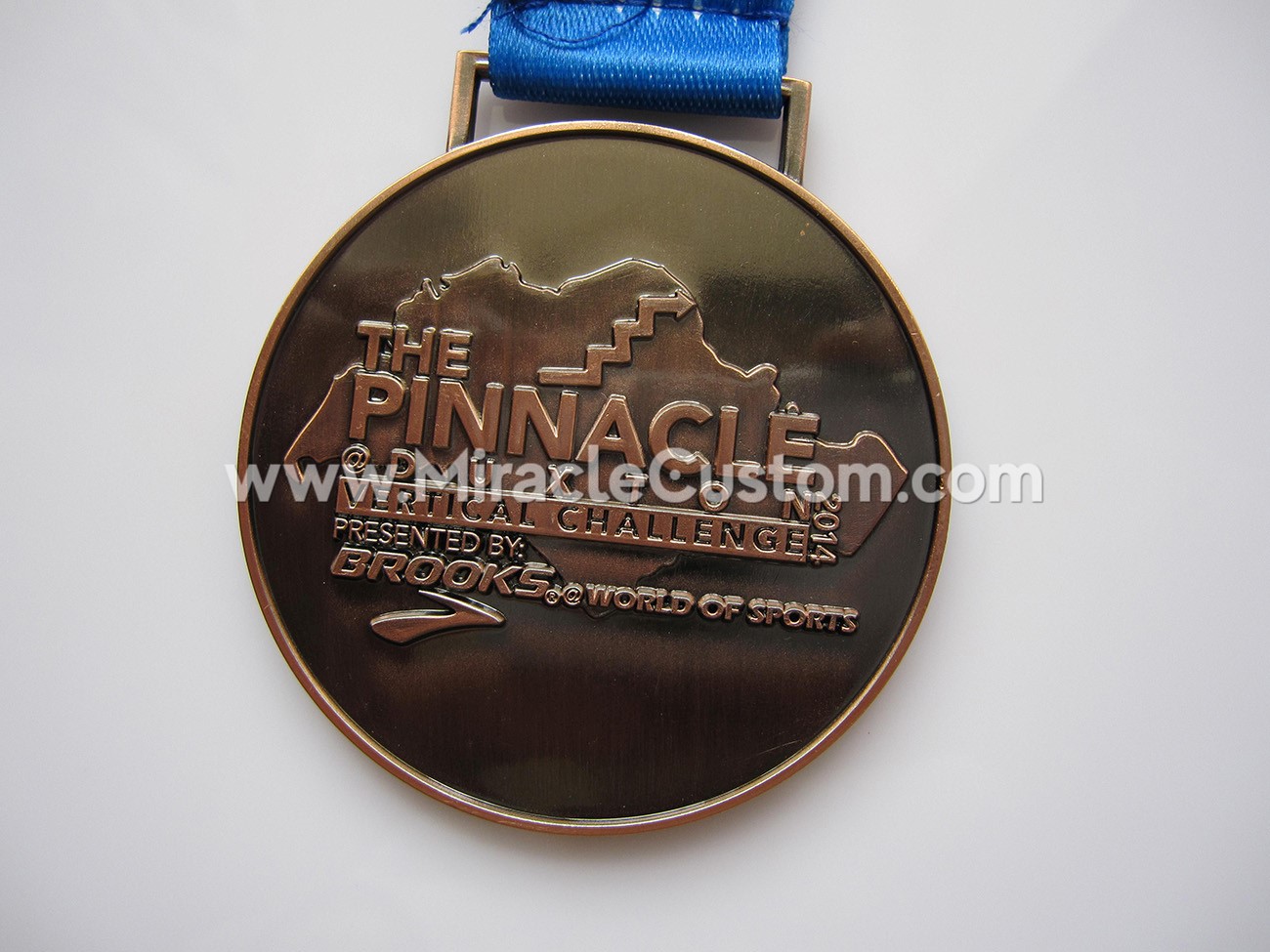 Custom challenge medals with shiny finish sports medals
