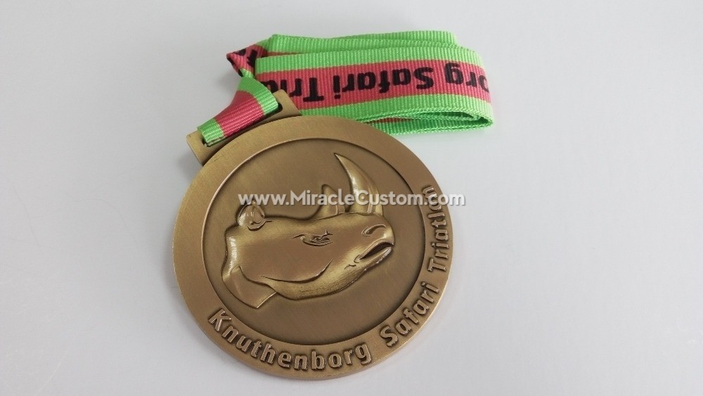 custom safari medals