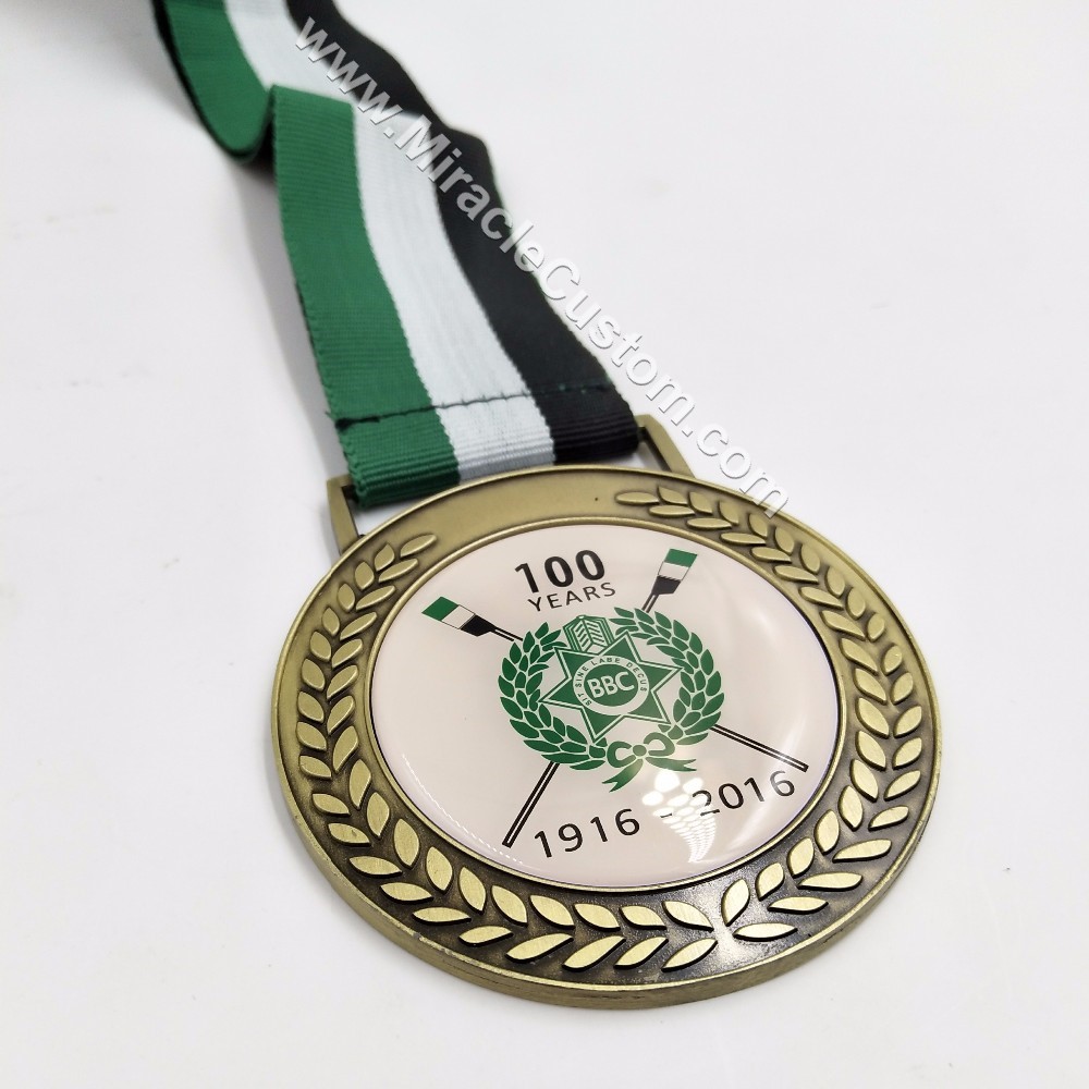 insert sticker medal