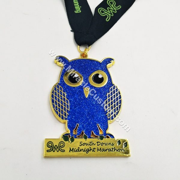 custom midnight marathon running medals