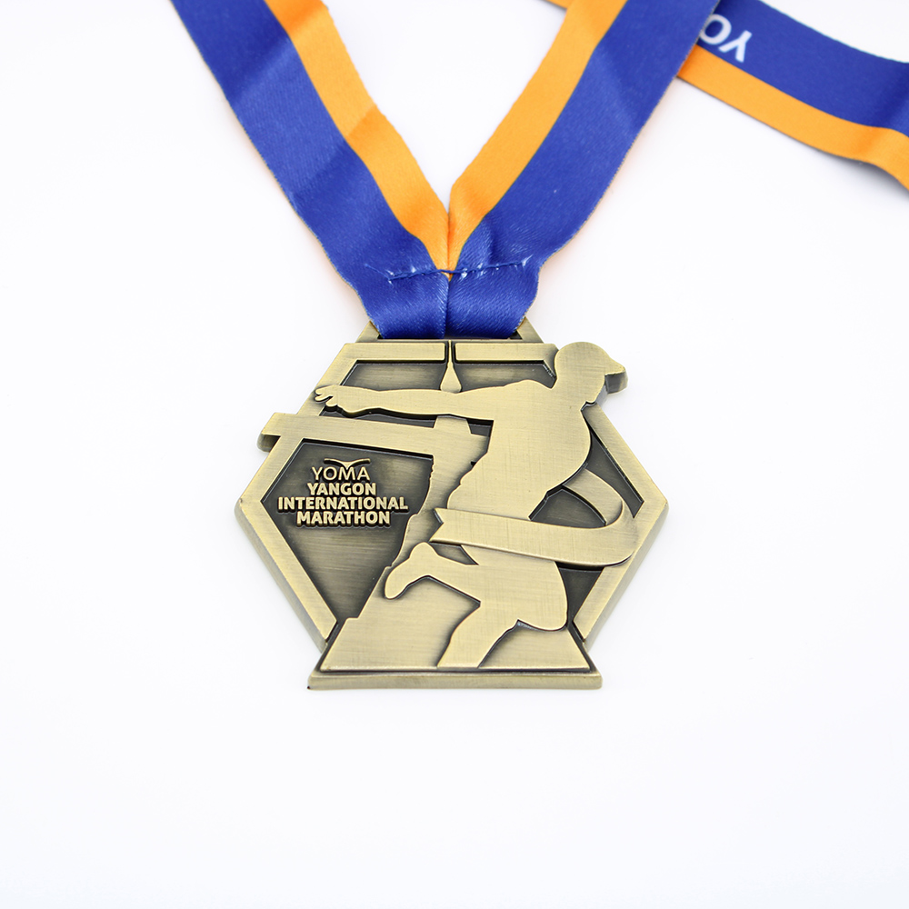Custom marathon medals