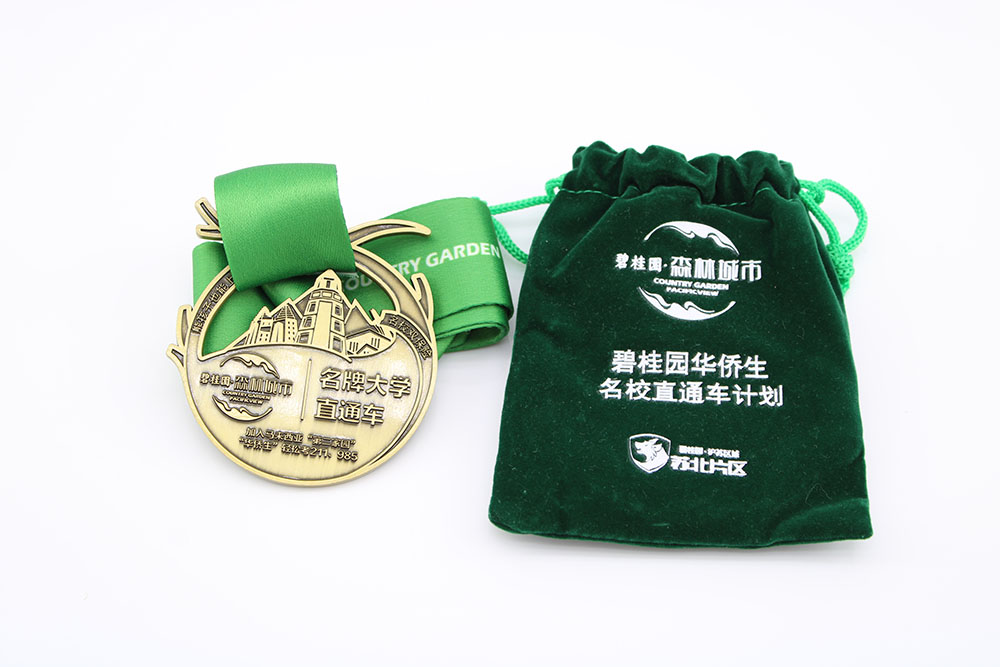 Custom Malaysia Country Garden Pacificview MM2H Event Medals