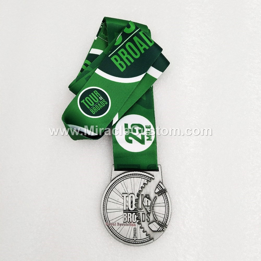 custom cycling sports medals