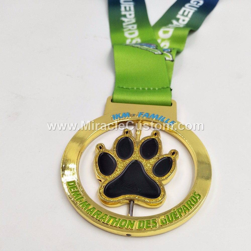 custom spin cast medals