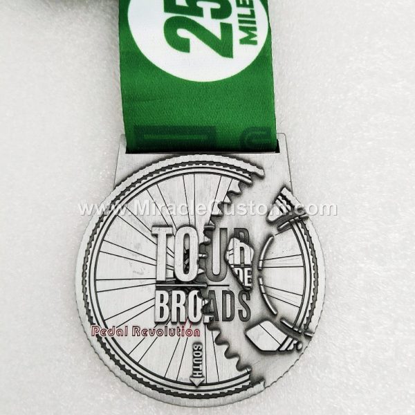 custom cycling sports medals