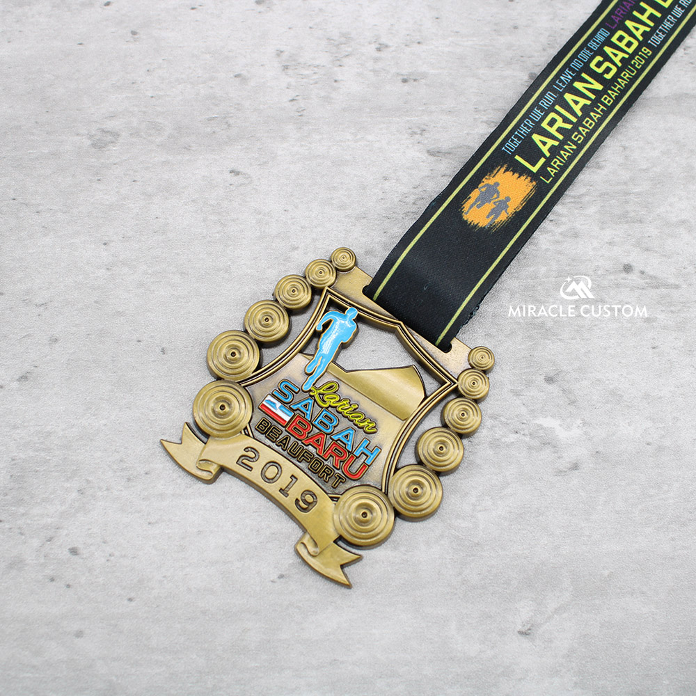 Custom Larian Sabah Baharu Fun Run Finisher Medals