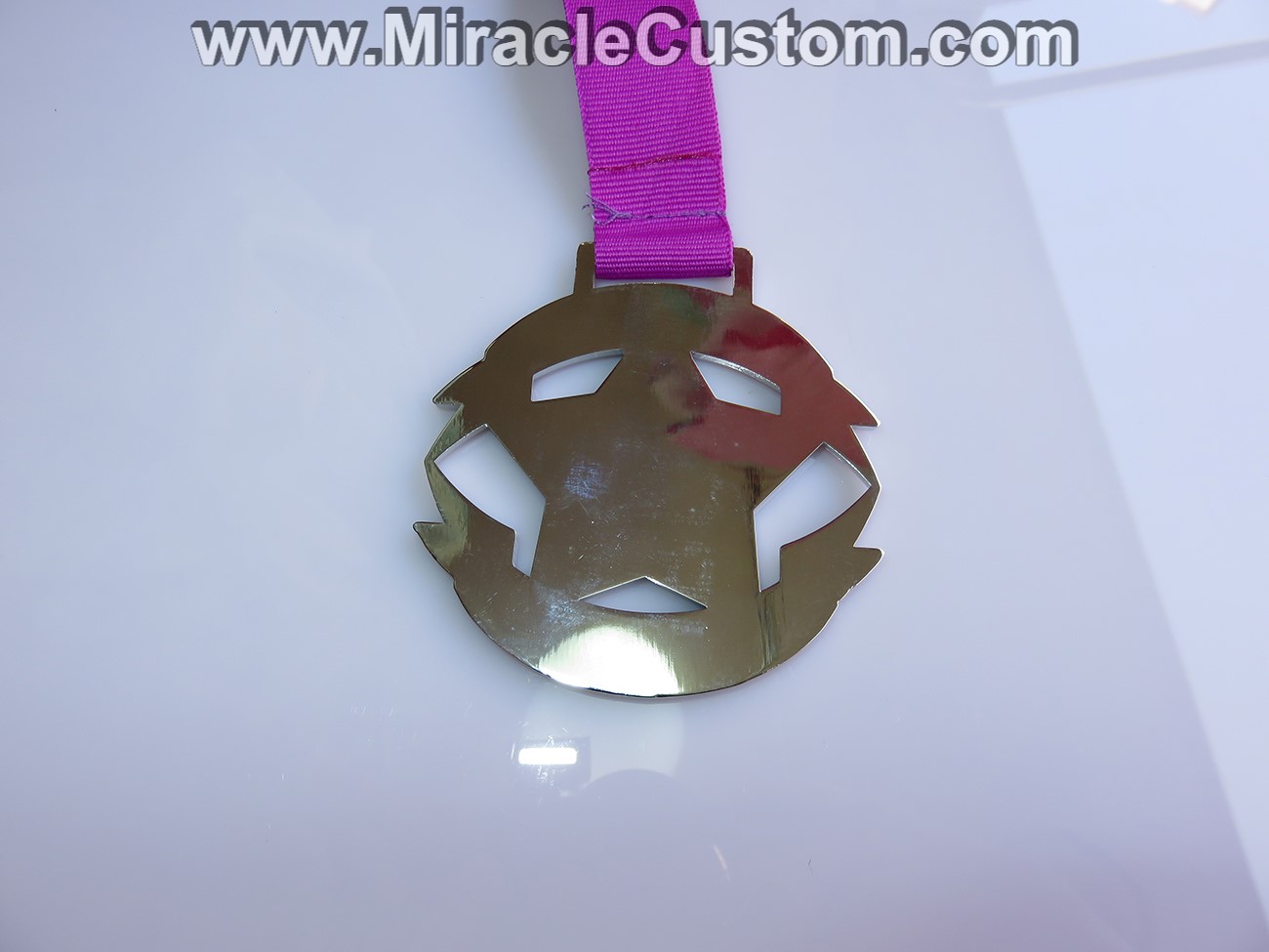 custom championship cast medals