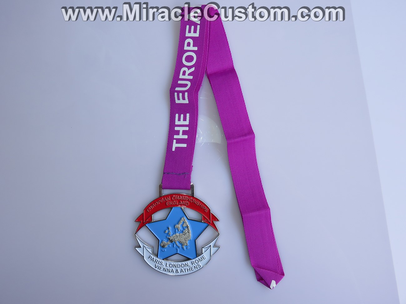 custom championship cast medals