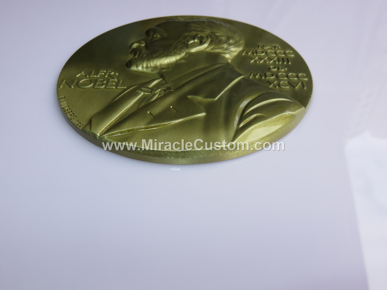 custom nobel souvenir coins