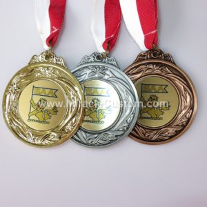 custom insert medals