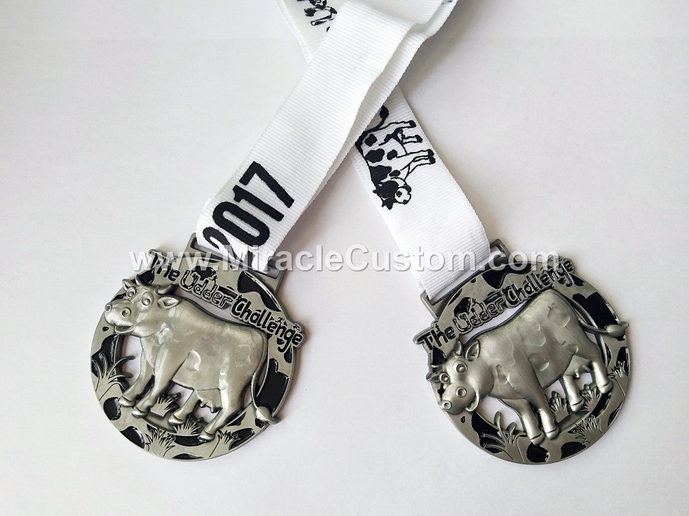 Custom Sports and Awards Medals