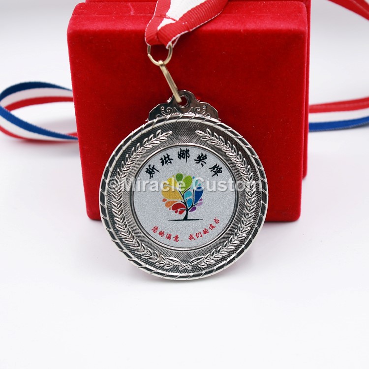 custom inserts medals