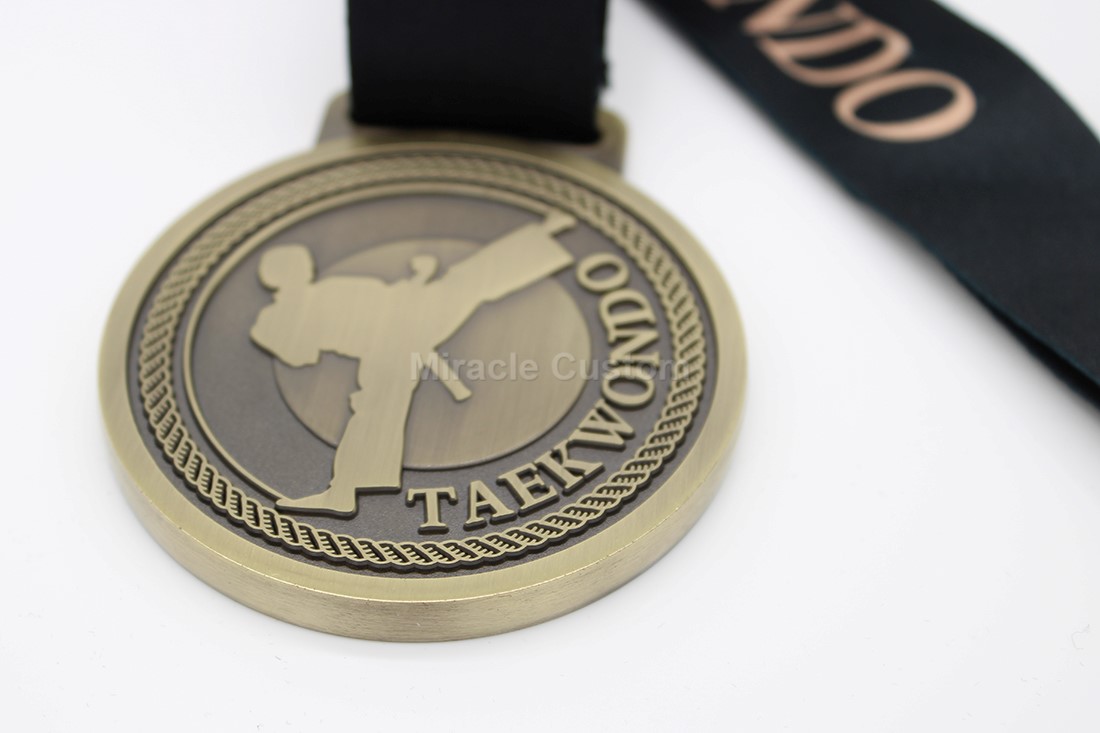 Custom Taekwondo Medals Wholesale