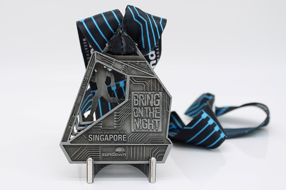 Custom 21.1km finisher medals