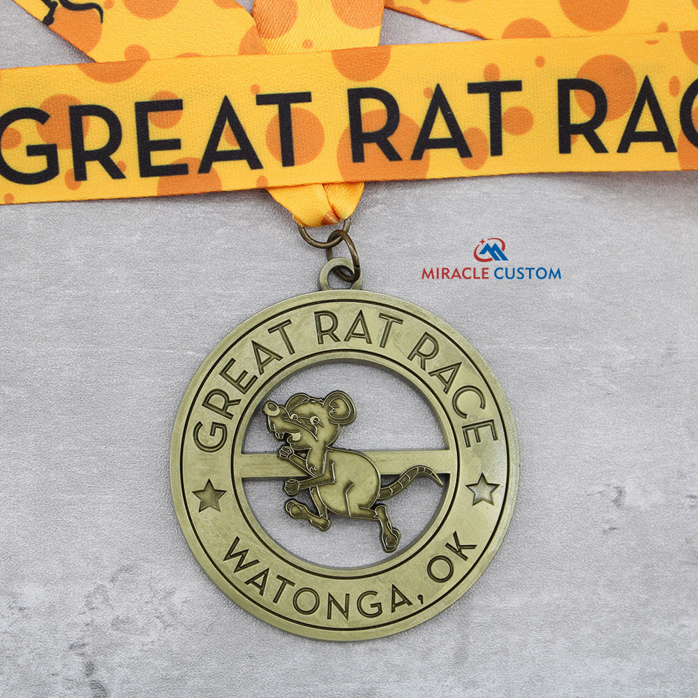 Custom Great Rat Race Spin Medals Sports Medals