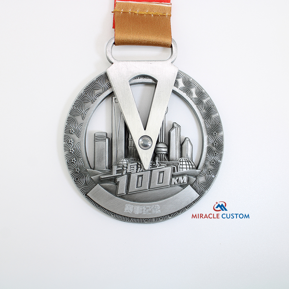 Custom Shanghai Tang 100km hiking 3D sport spinning medals