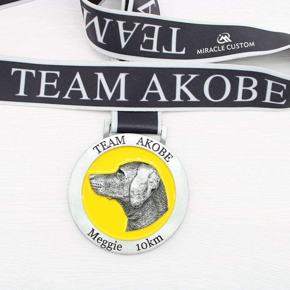 Custom Team AKobE Marathon Meggie 10km Finisher Medals