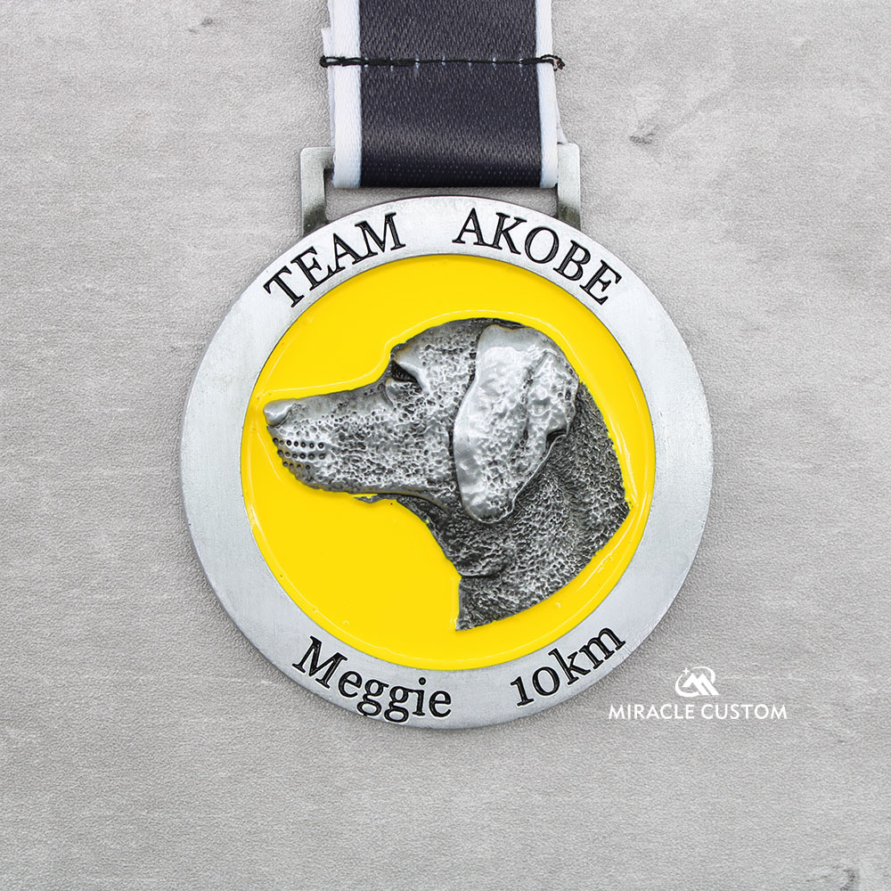 Custom Team AKobE Marathon Meggie 10km Finisher Medals