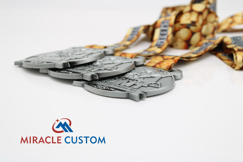 custom marathon running medals