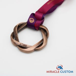 custom 10KM finisher medals factory