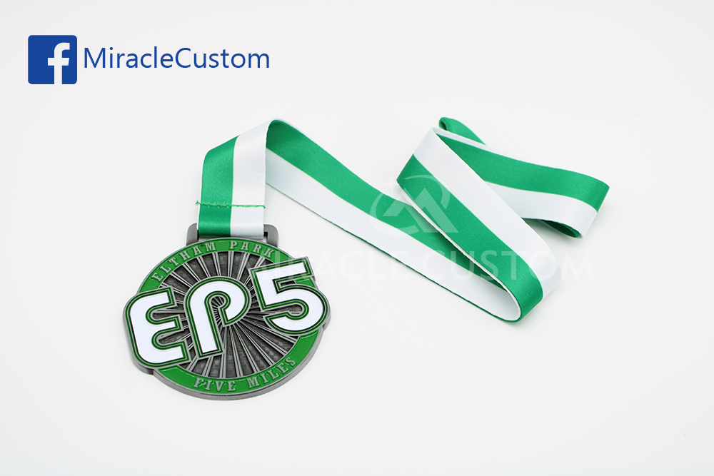 custom medals with sandblasting