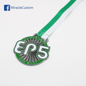 custom medals with sandblasting