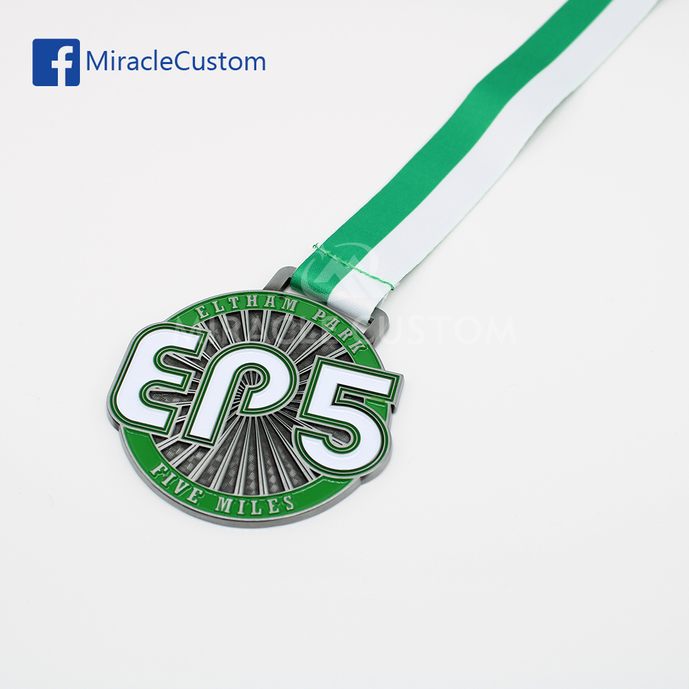 custom medals with sandblasting