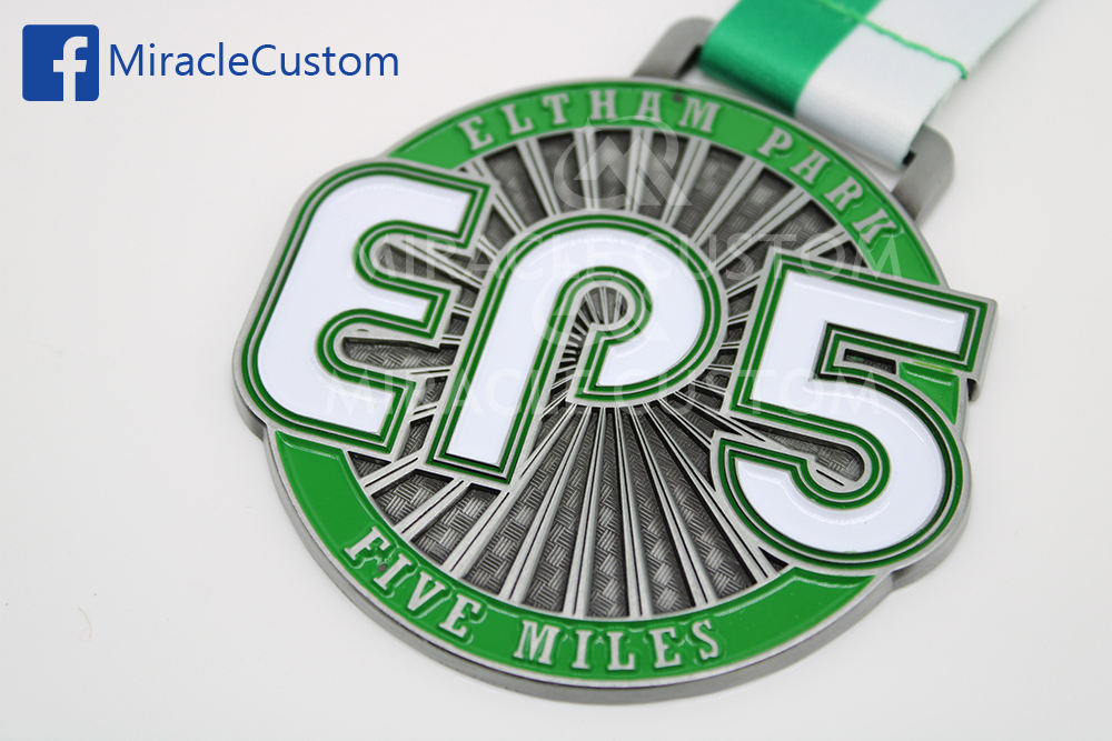 custom medals with sandblasting