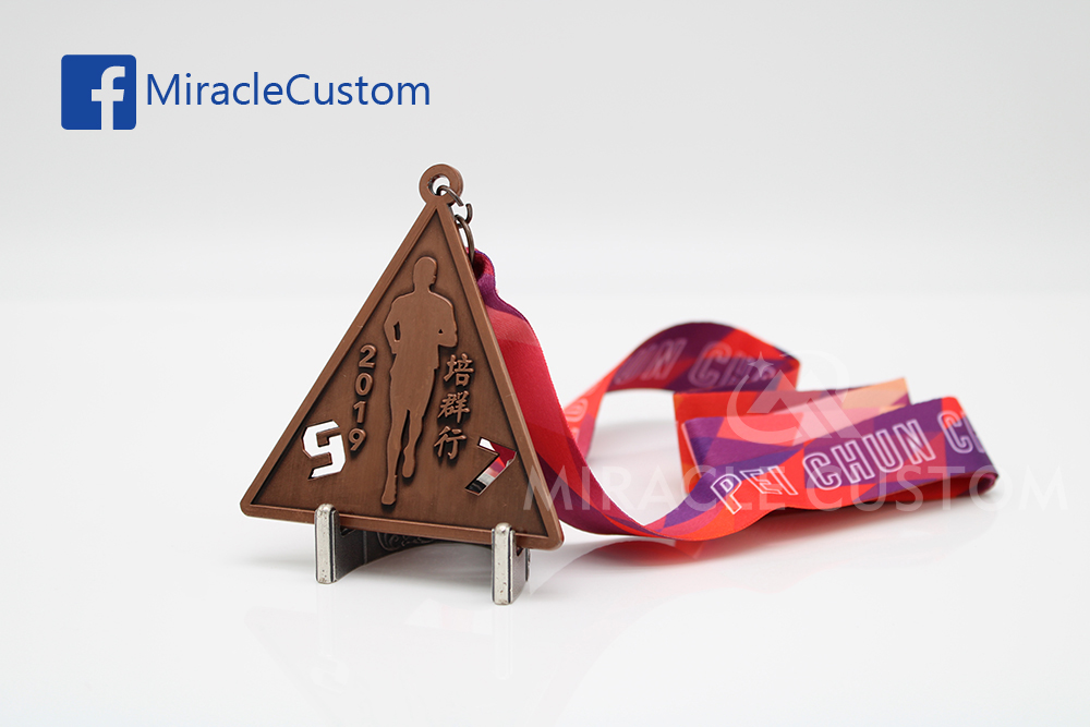 custom charity run finisher medals