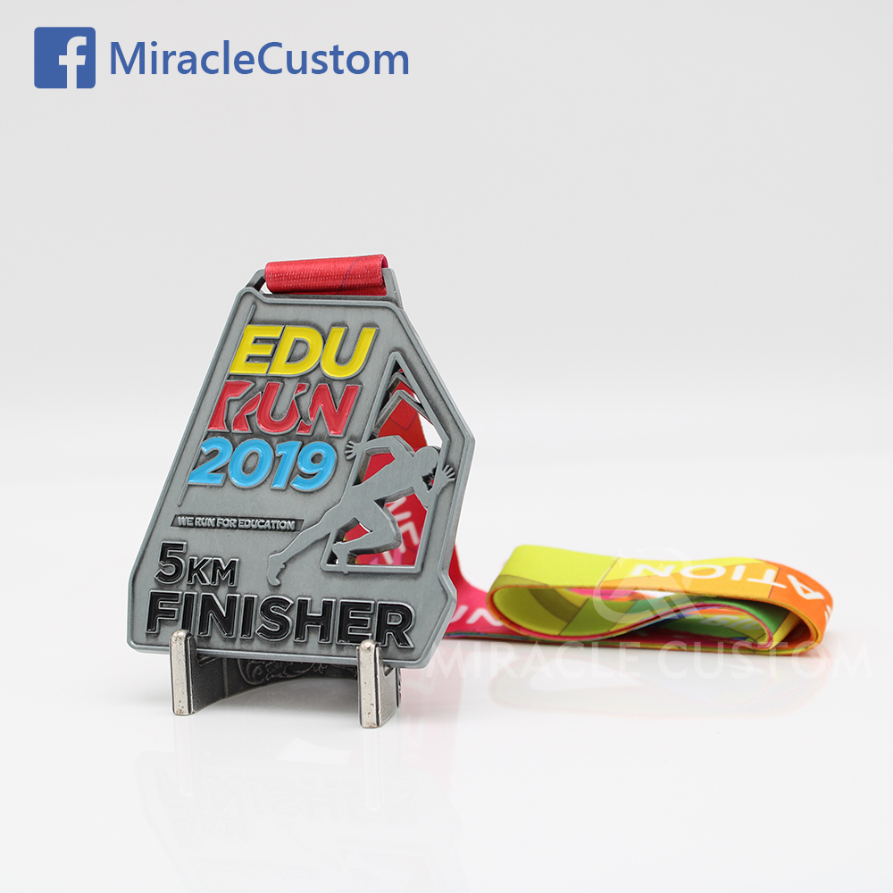 custom edu run finisher medals