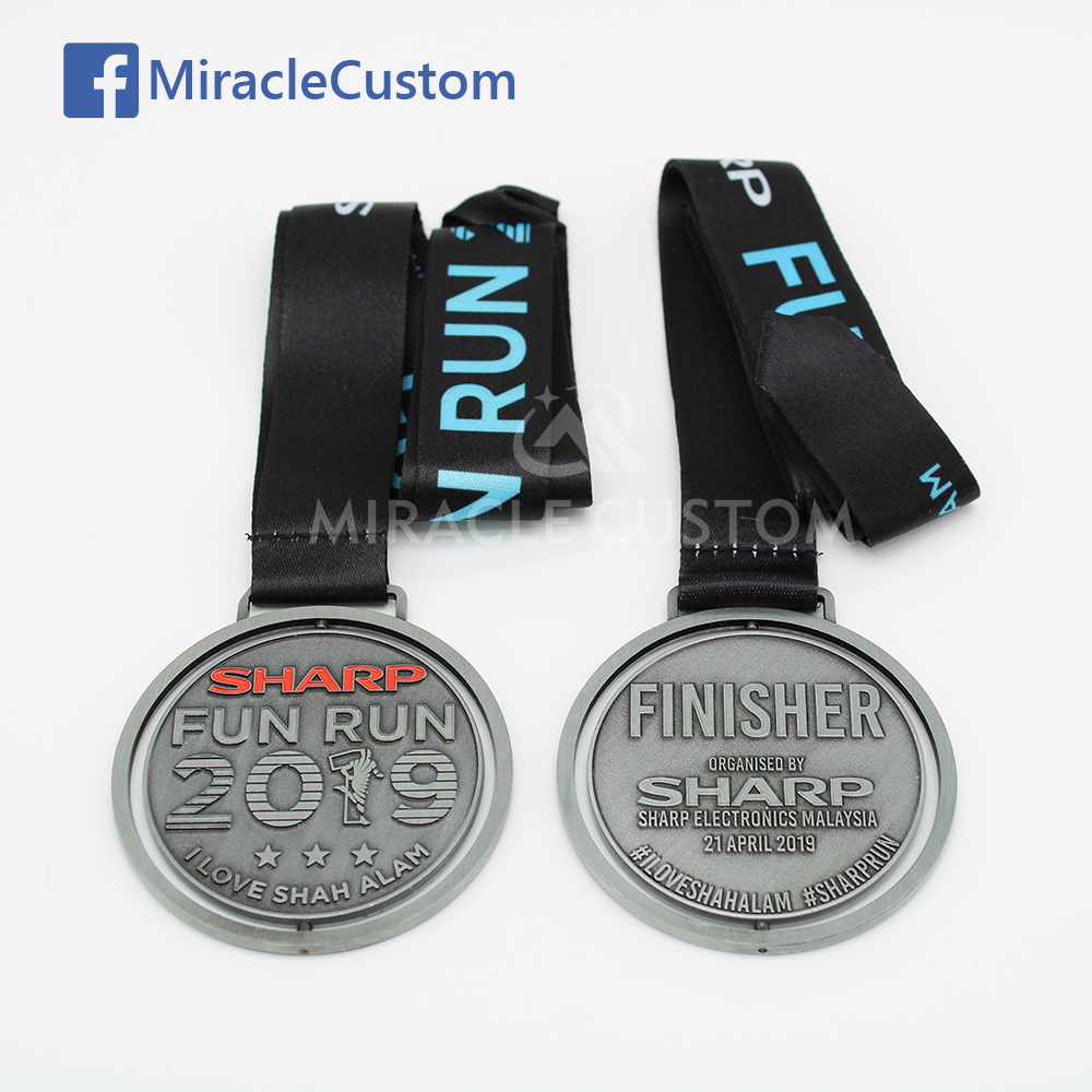 Custom fun run finisher medals