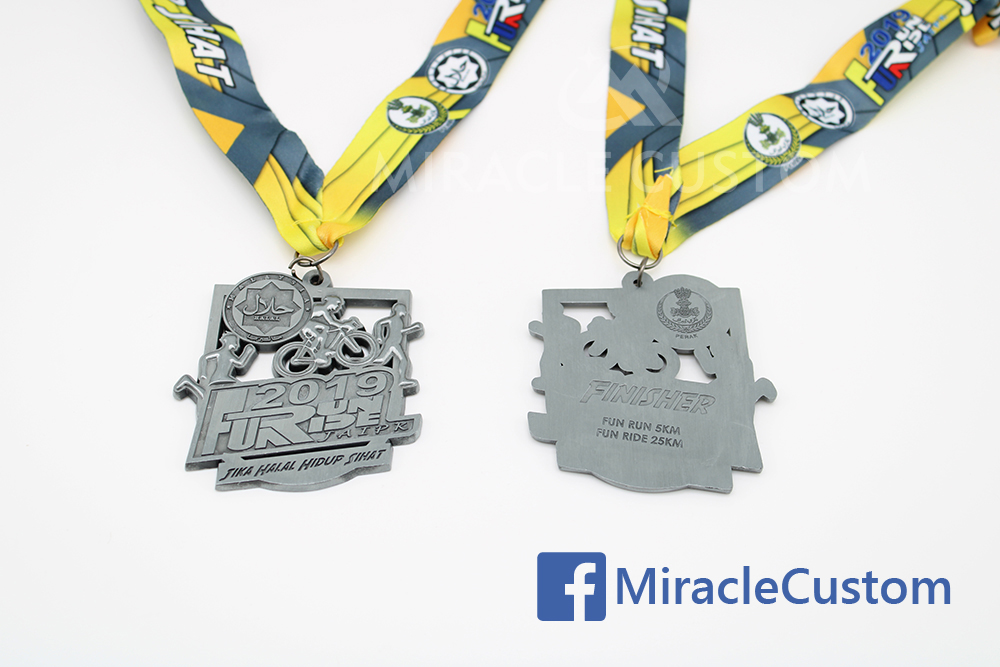 custom fun run ride medals