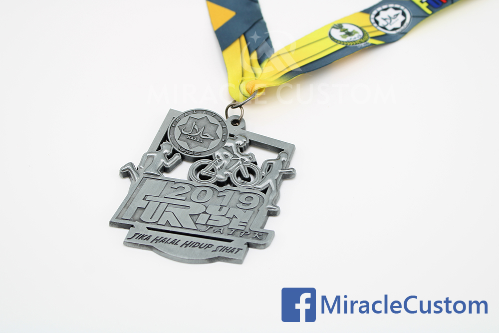 custom fun run ride medals