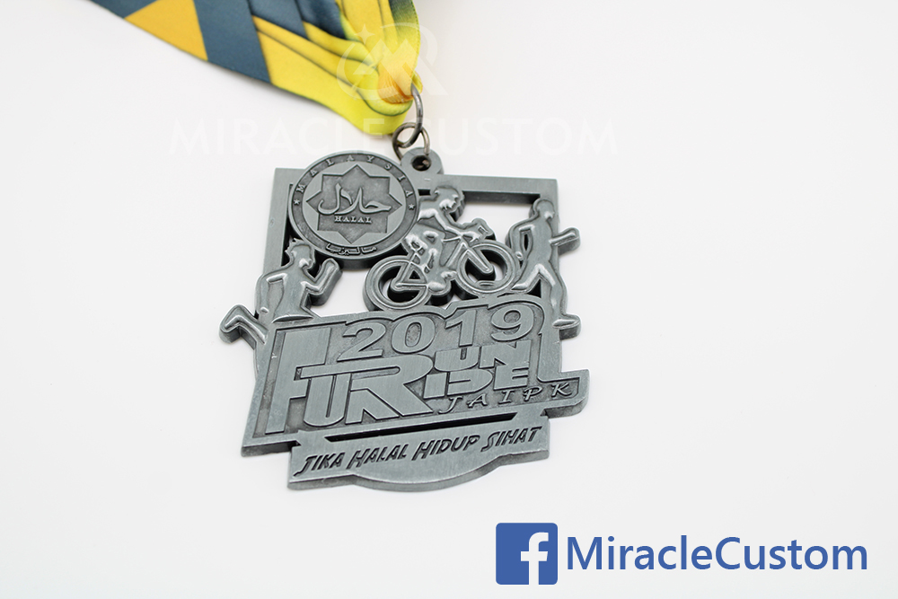 custom fun run ride medals