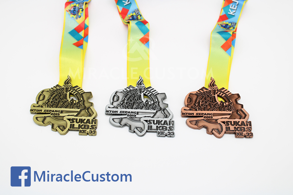 custom finisher medals race medals