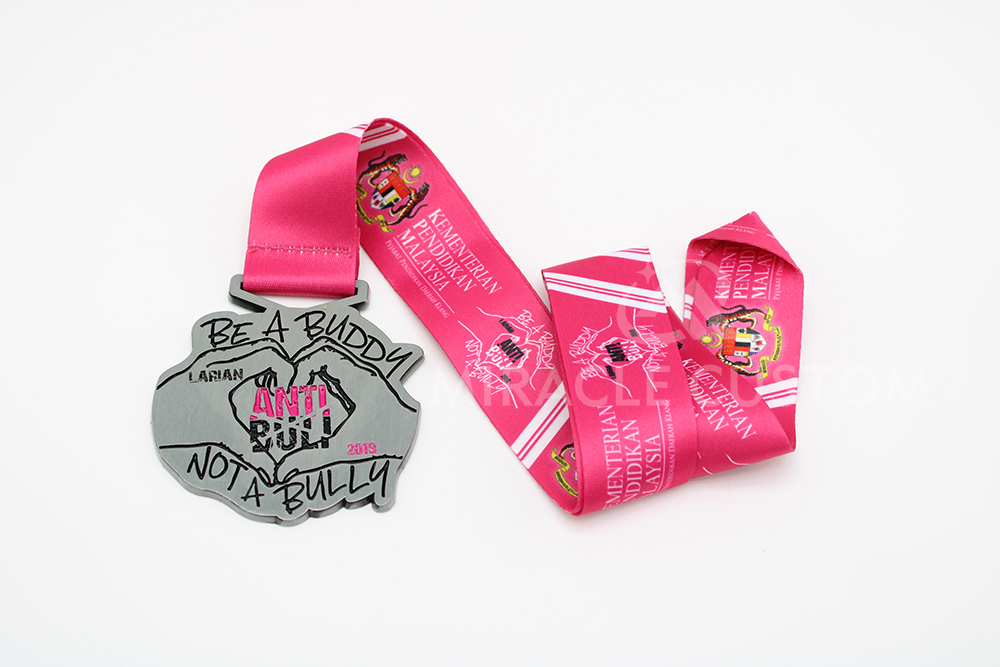 custom 5km finisher race medals