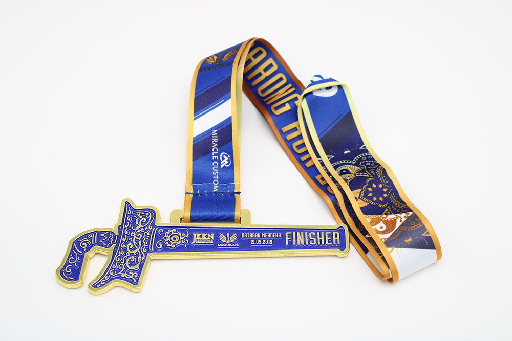 custom 10K runs medals