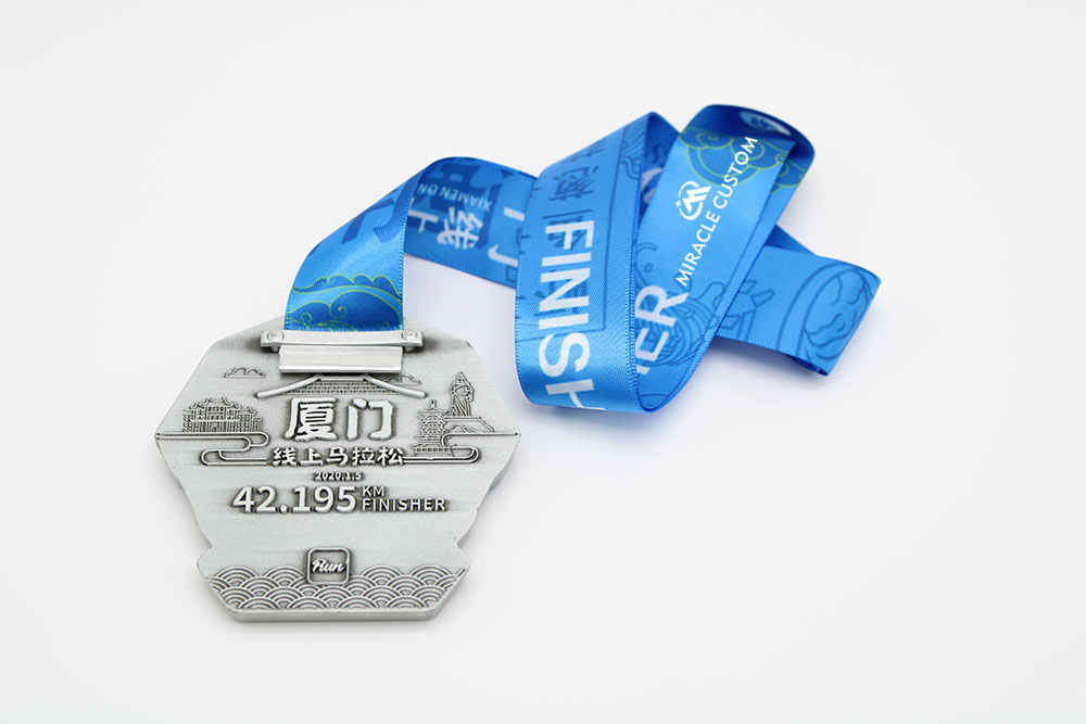 custom online marathon medals factory