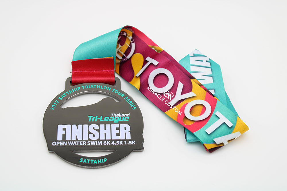 custom triathlon sports medals