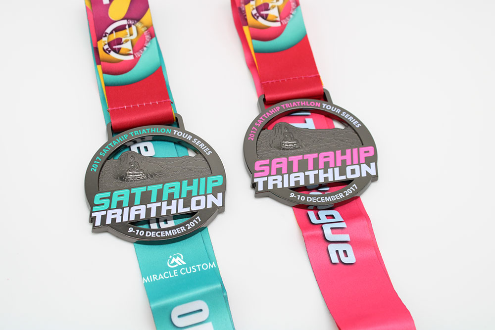 custom triathlon sports medals