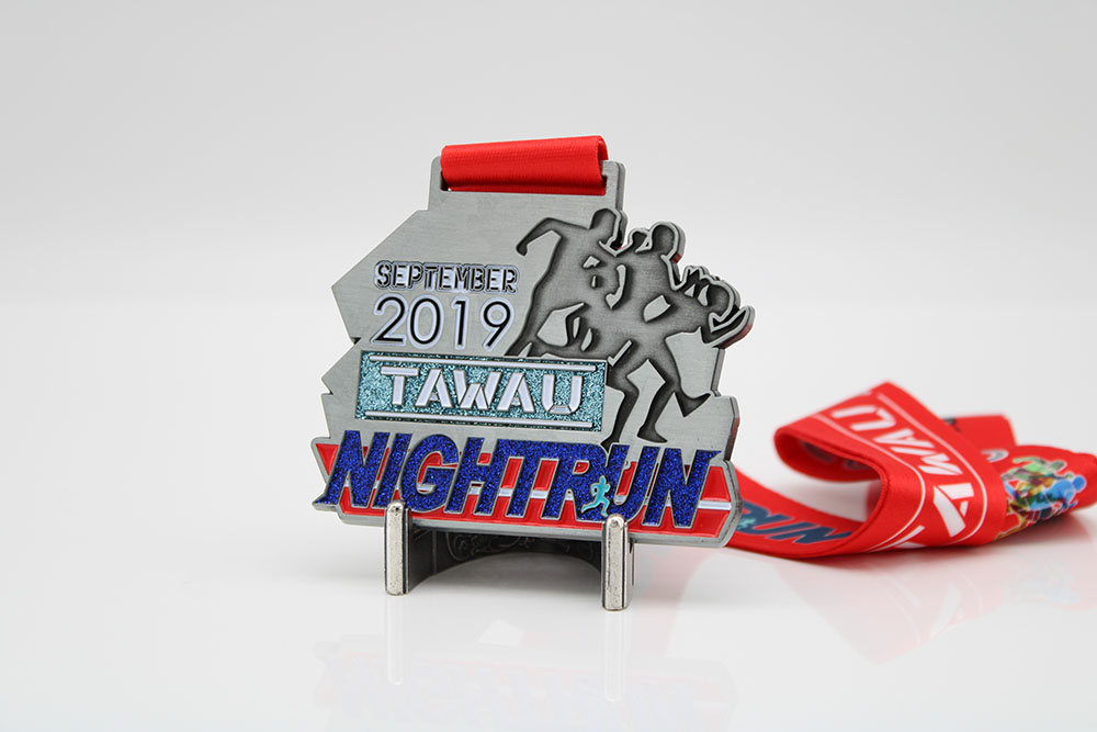 custom night run glitter medals