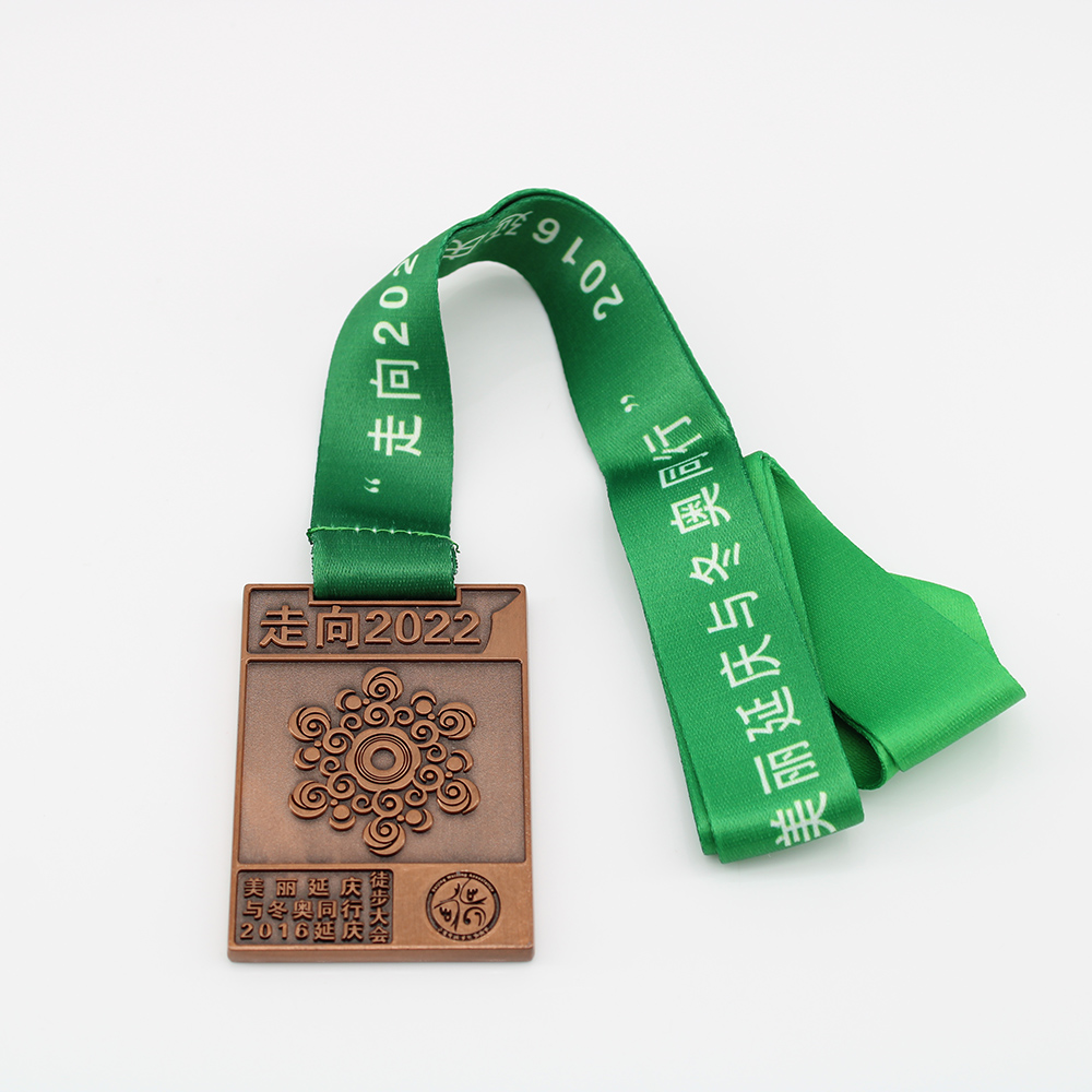 Custom Hiking Medals