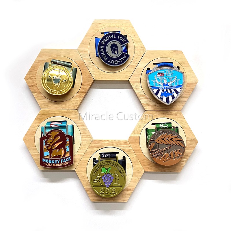 wholesale honeycomb medal hanger