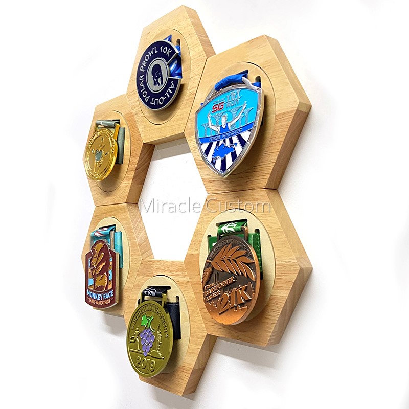 wholesale honeycomb medal hanger