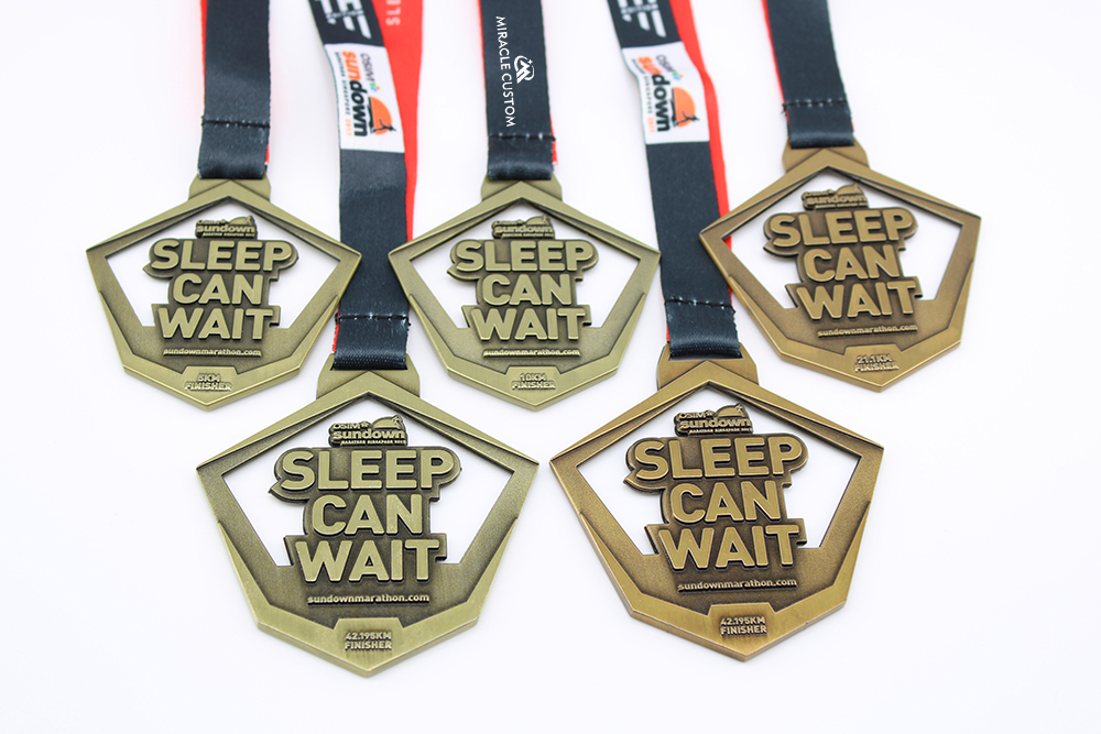 Custom OSIM Sundown marathon 2017 sports medals