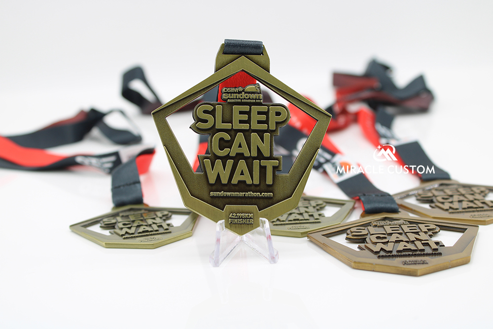 Custom OSIM Sundown marathon 2017 sports medals