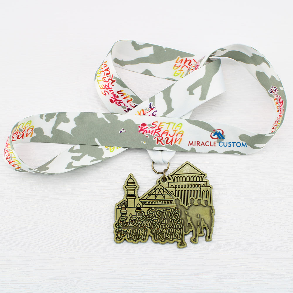 Custom Sertai Larian Setia Raja Fun Run Medals