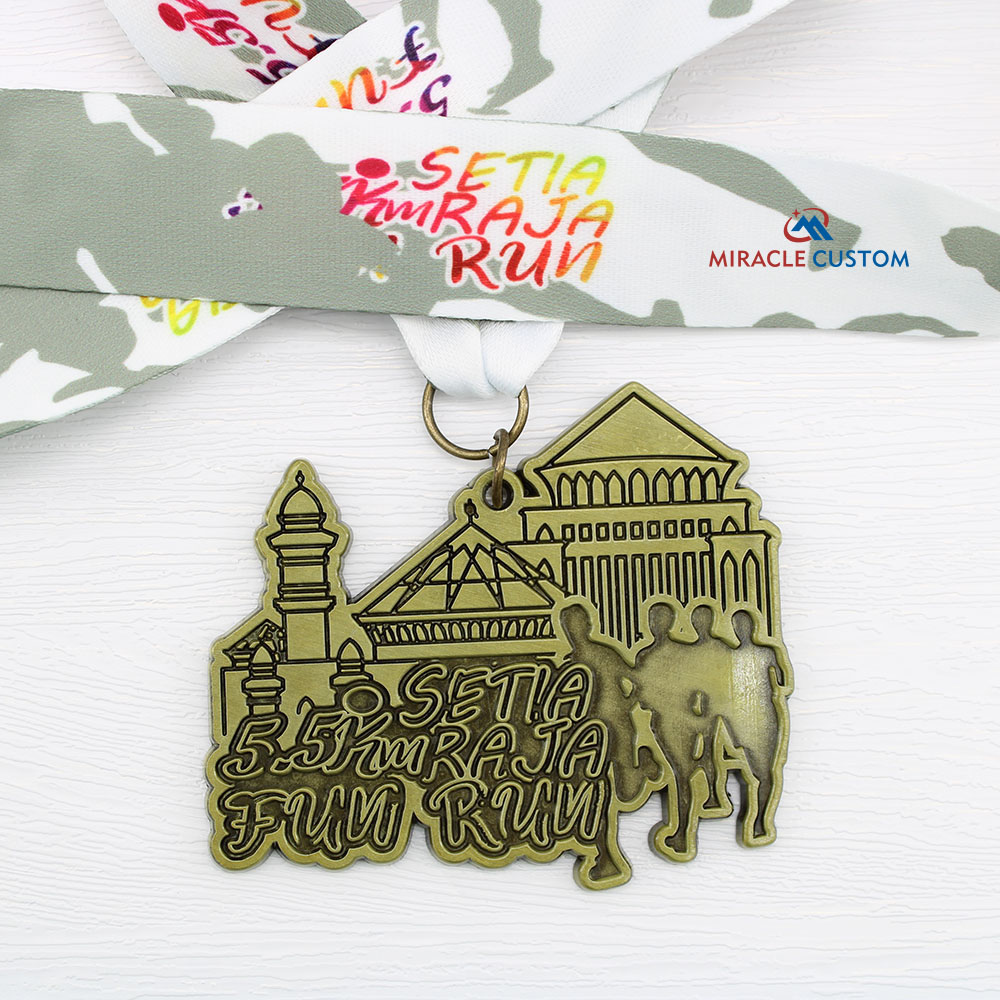 Custom Sertai Larian Setia Raja Fun Run Medals