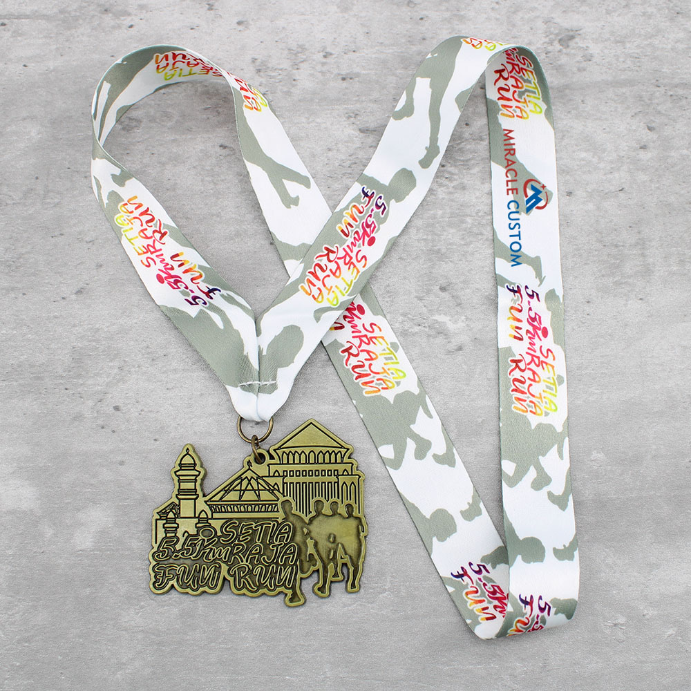 Custom Sertai Larian Setia Raja Fun Run Medals